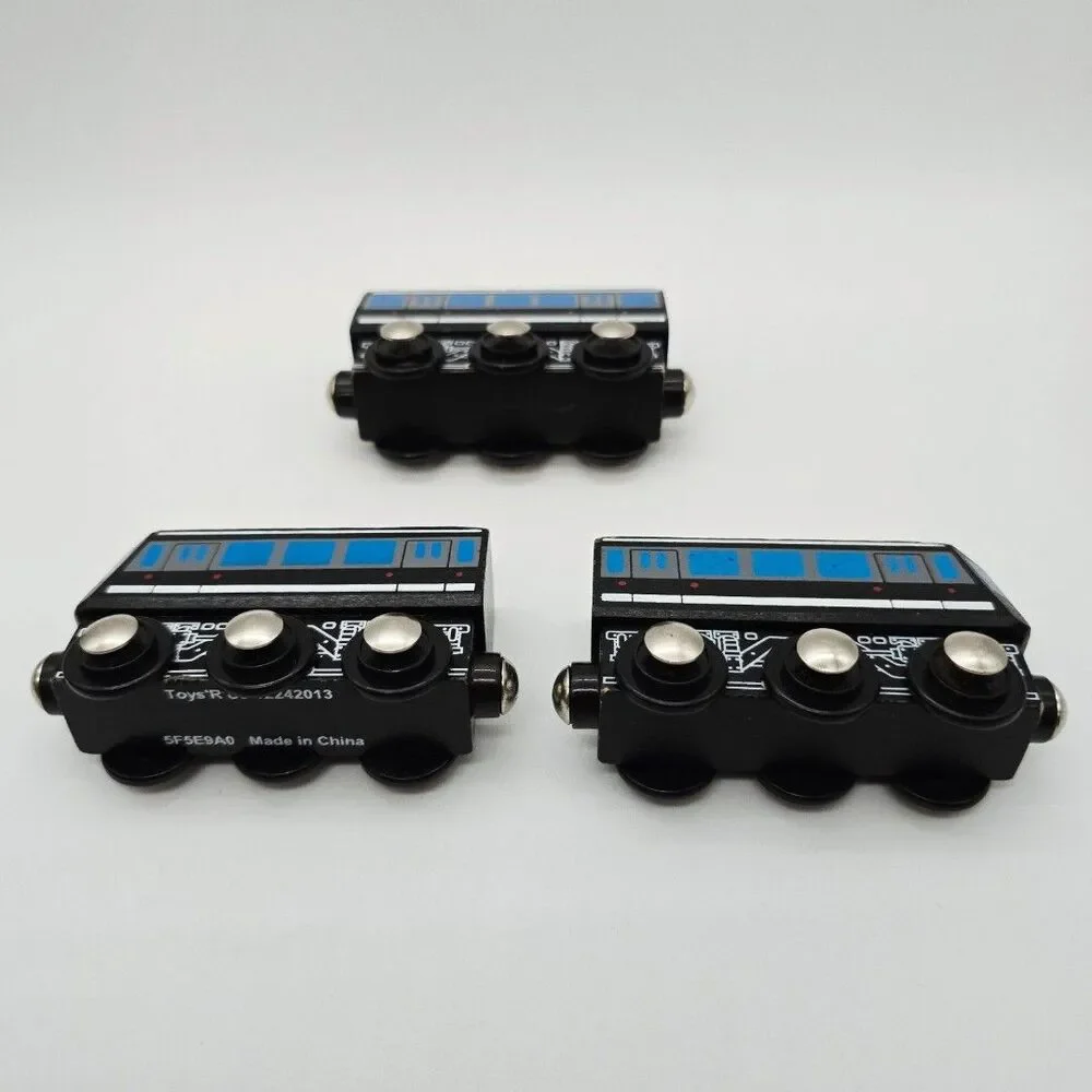 IMAGINARIUM  Toys-r-us Wooden Trains
